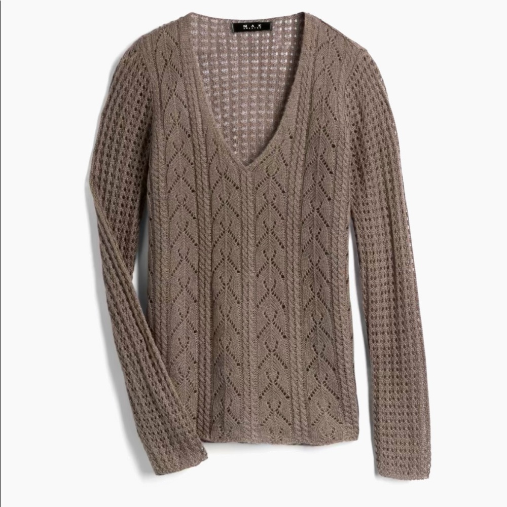 MAK Stitch Design V-neck pullover sweater, women’s size small